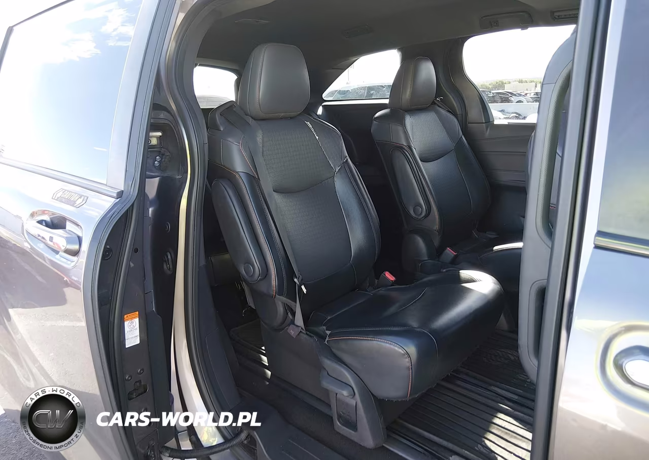 2022 Toyota Sienna Xse VIN:5TDXSKFC4NS045470 - 8