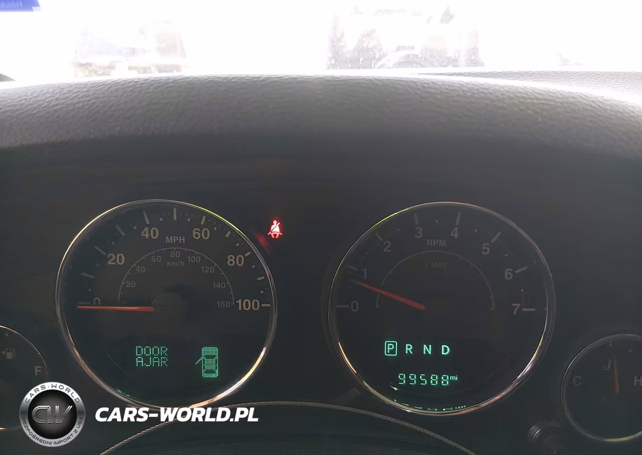 2016 Jeep Wrangler Unlimited Sport VIN:1C4BJWDGXGL298436 - 7