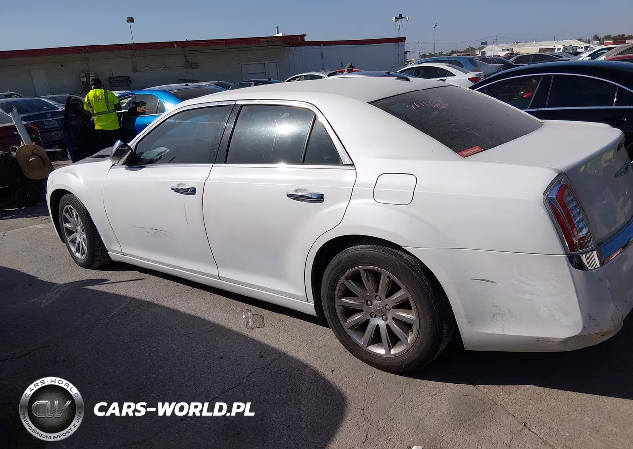 2012 Chrysler 300 Limited VIN:2C3CCACG6CH308166 - 14