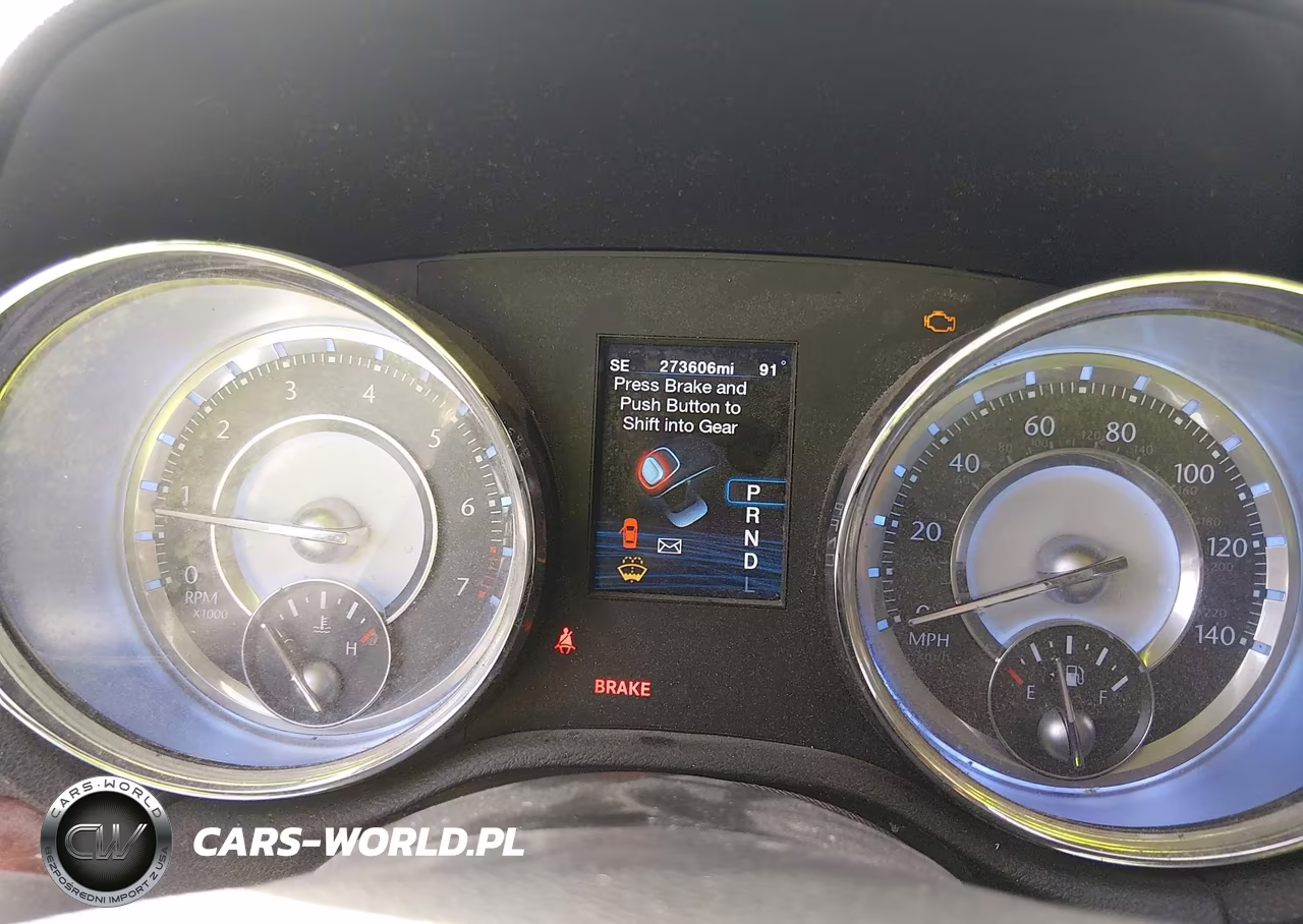 2012 Chrysler 300 Limited VIN:2C3CCACG6CH308166 - 7