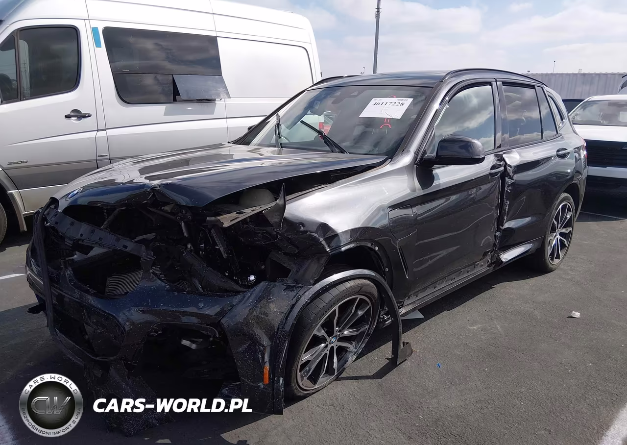 2021 BMW X3 Phev xDrive30E VIN:5UXTS1C02M9F18252 - 2