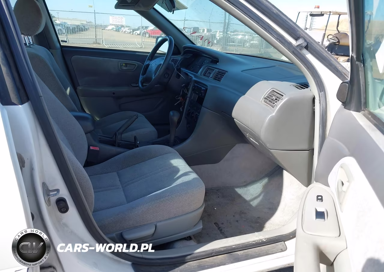2001 Toyota Camry Le-Xle VIN:4T1BF22K71U961038 - 5