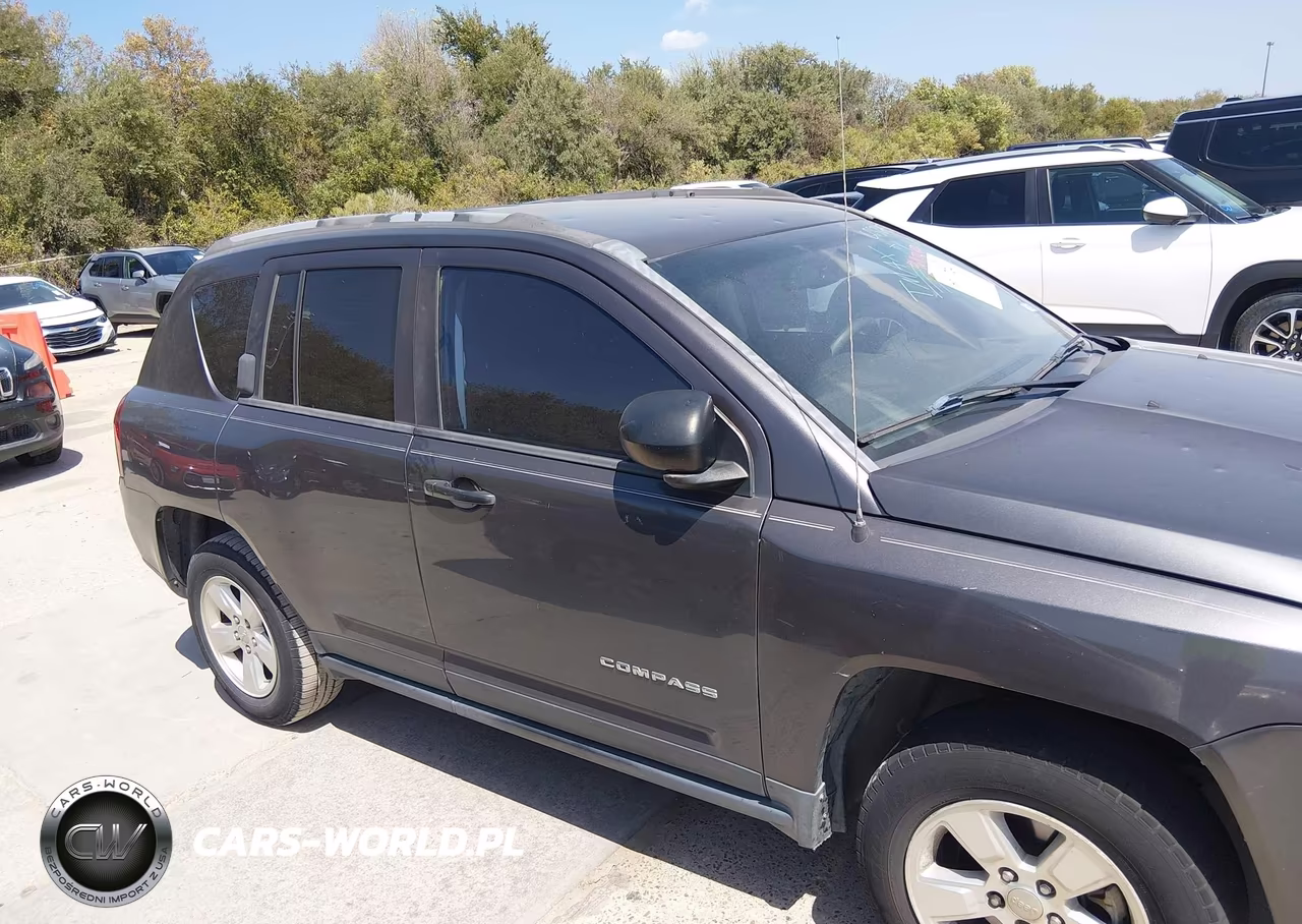 2016 Jeep Compass Sport VIN:1C4NJCBB6GD576455 - 13