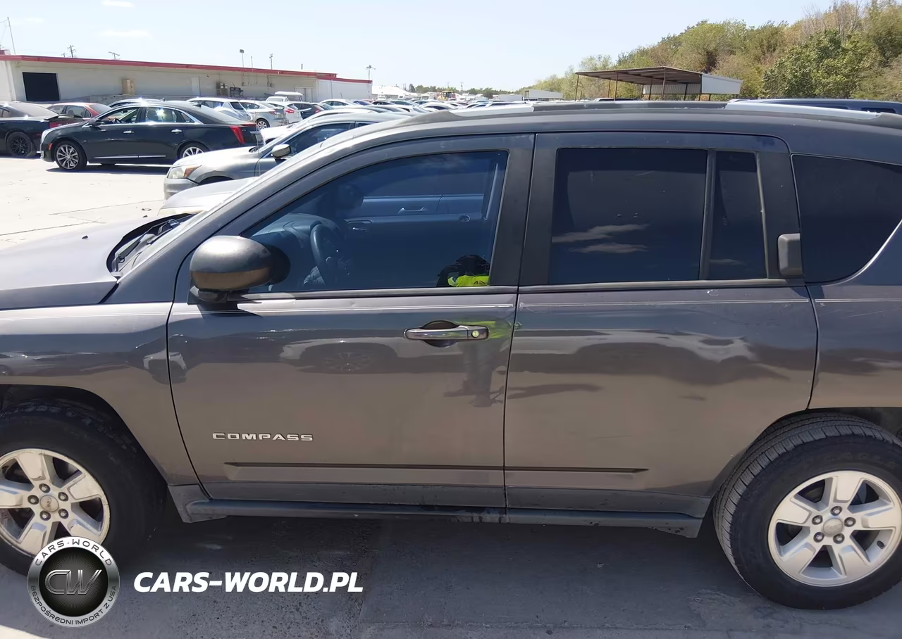 2016 Jeep Compass Sport VIN:1C4NJCBB6GD576455 - 14