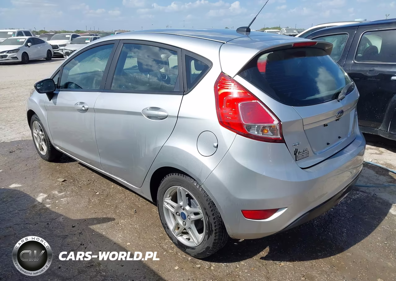 2019 Ford Fiesta Se VIN:3FADP4EJ3KM153676 - 3