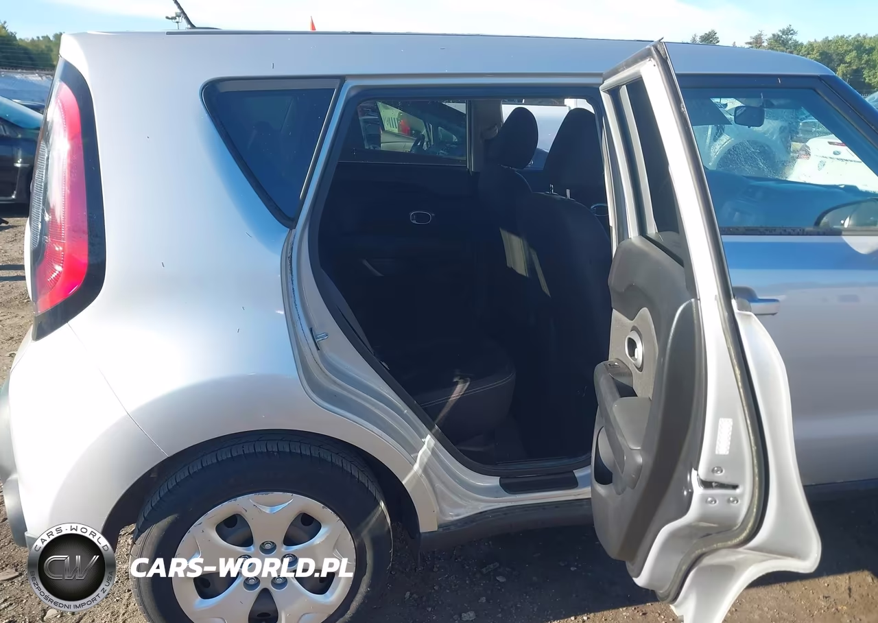 2015 Kia Soul VIN:KNDJN2A21F7817222 - 8