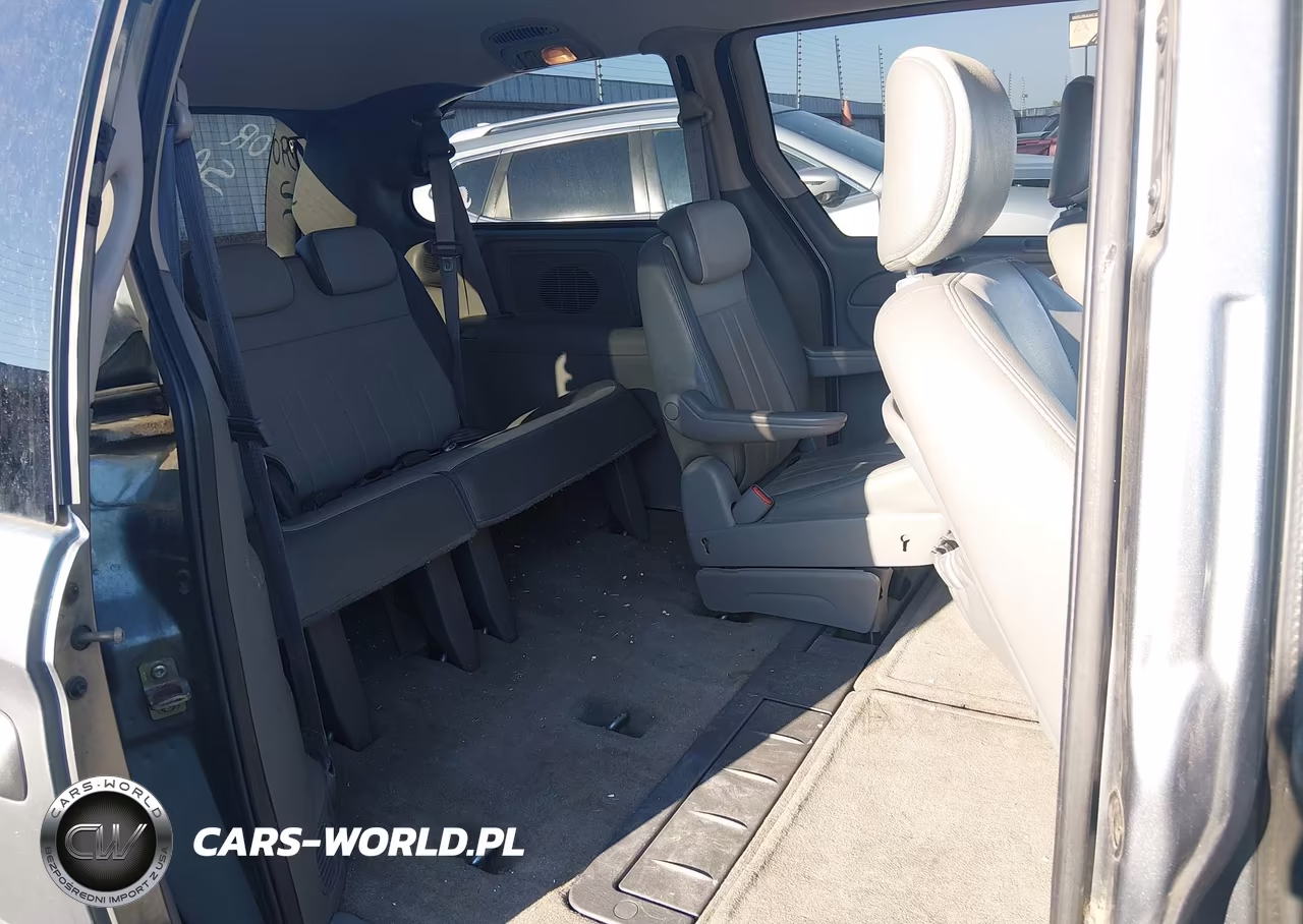 2007 Dodge Grand Caravan Sxt VIN:2D4GP44LX7R181925 - 8