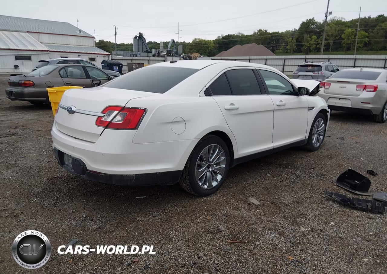 2012 Ford Taurus Limited VIN:1FAHP2FW9CG116403 - 4