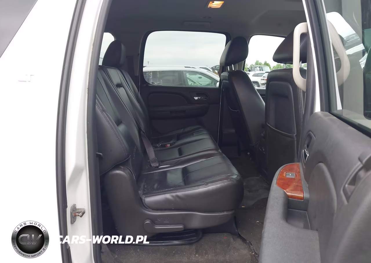 2012 Chevrolet Suburban 1500 Lt VIN:1GNSKJE77CR103177 - 8