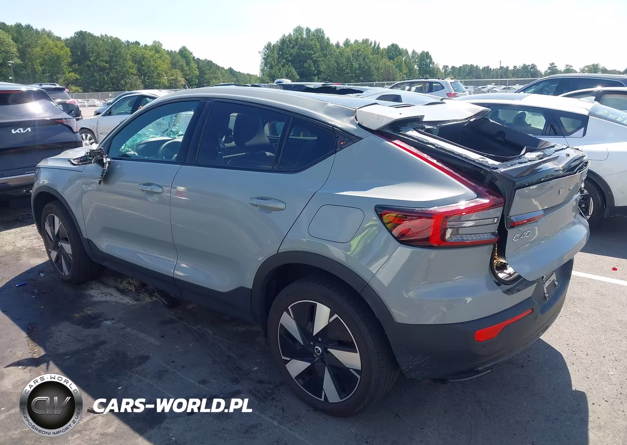 2024 Volvo C40 Recharge Pure Electric Twin Plus VIN:YV4ER3GL7R2094549 - 3