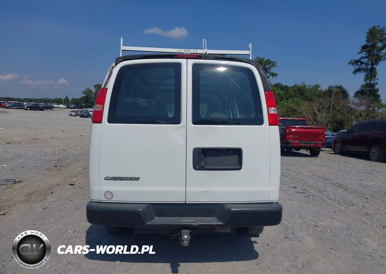 2018 Chevrolet Express 2500 Work Van VIN:1GCWGAFP6J1337199 - 16