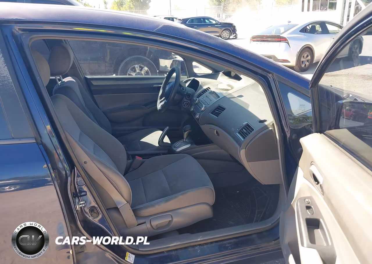 2008 Honda Civic Lx VIN:2HGFA16578H523394 - 5