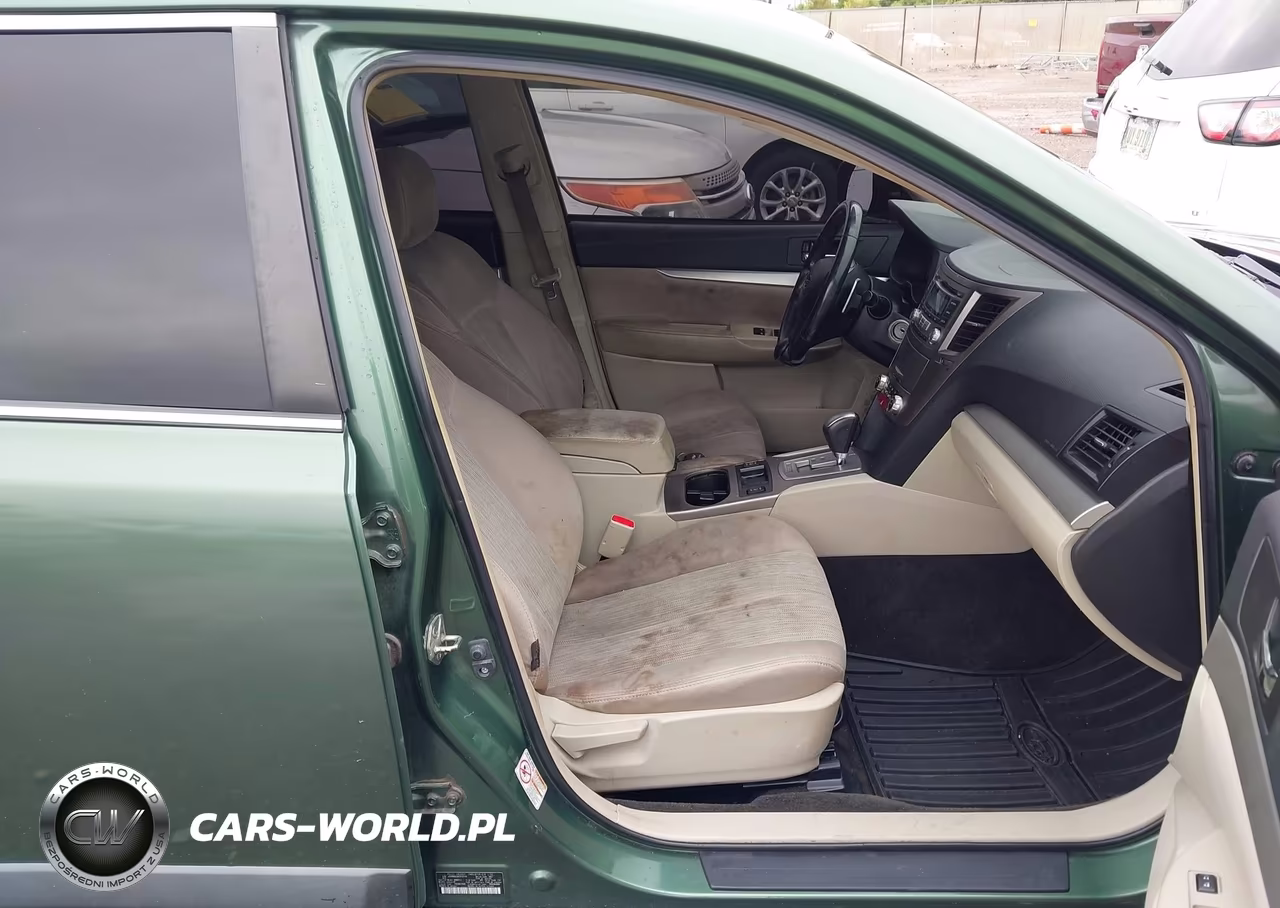 2013 Subaru Outback 2.5I Premium VIN:4S4BRBGC8D3258146 - 5
