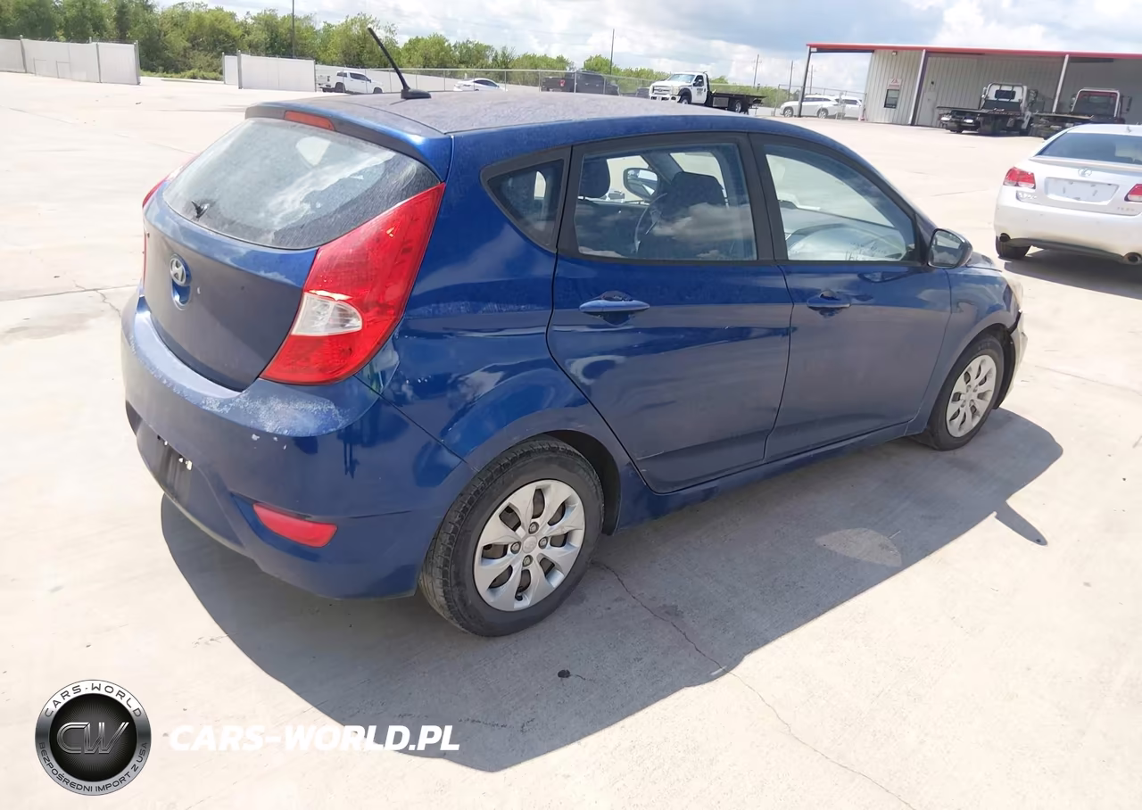2016 Hyundai Accent Se VIN:KMHCT5AE0GU284711 - 4