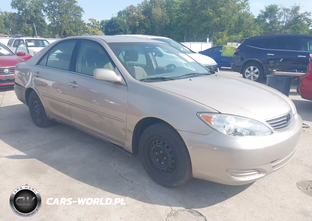 2005 Toyota Camry Le