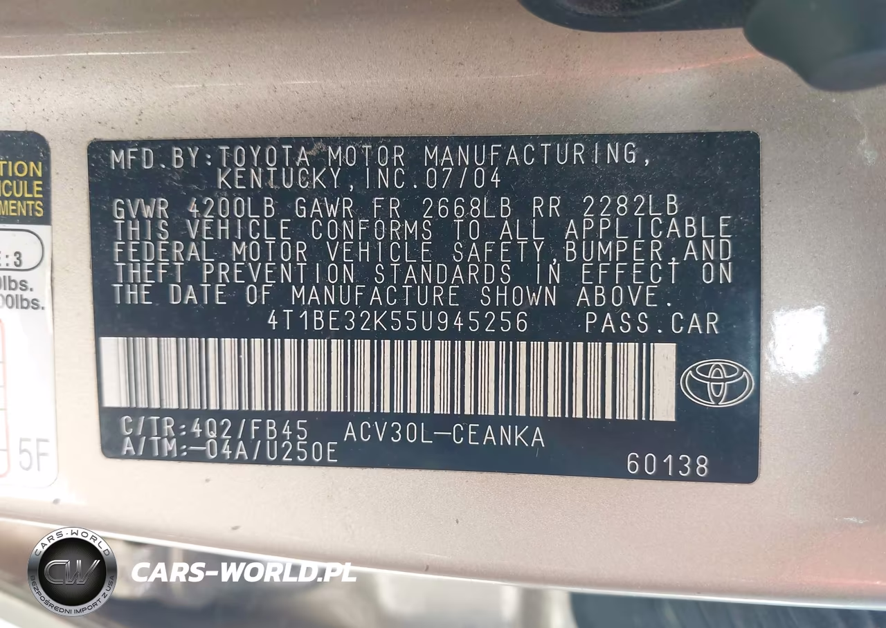 2005 Toyota Camry Le VIN:4T1BE32K55U945256 - 9