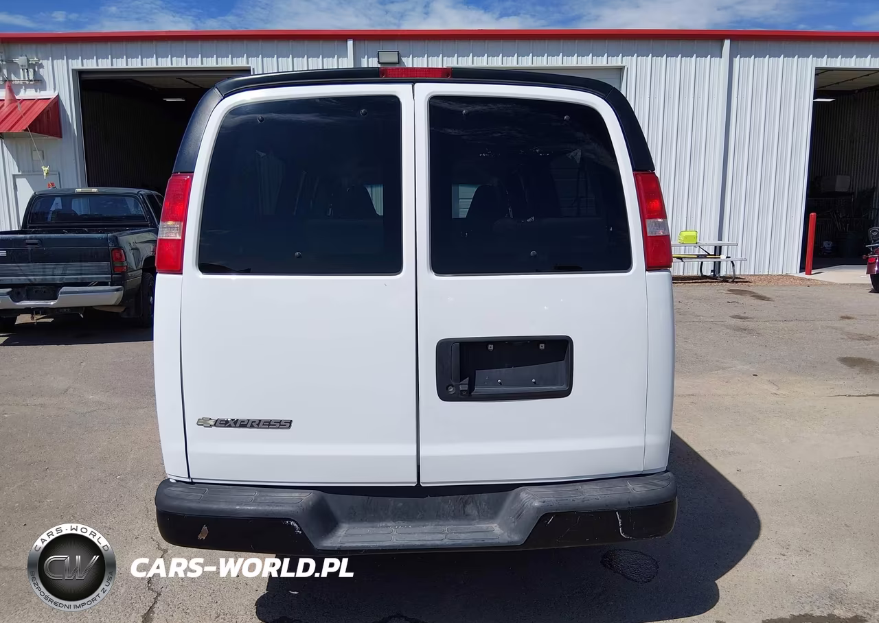 2019 Chevrolet Express 3500 Ls VIN:1GAZGNFG9K1352939 - 16