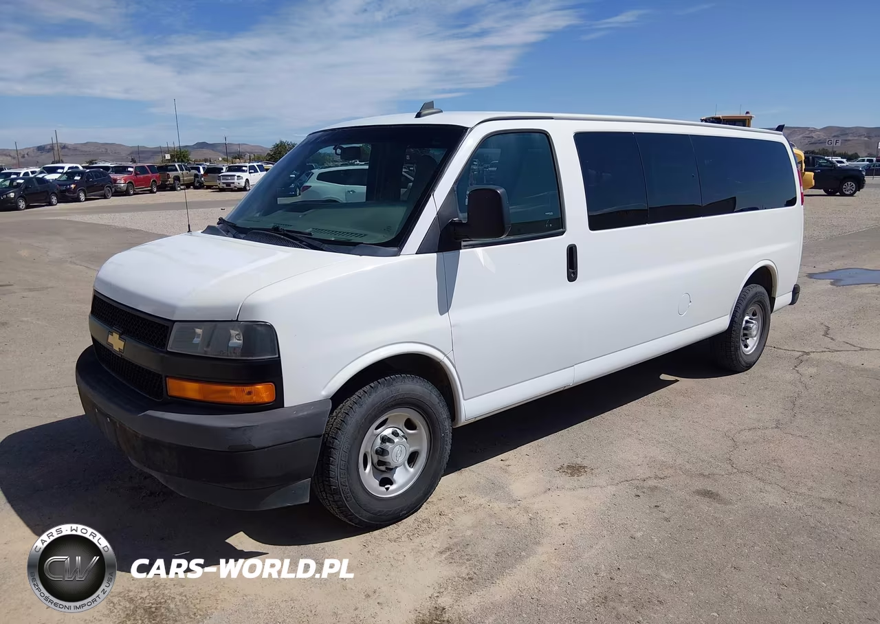 2019 Chevrolet Express 3500 Ls VIN:1GAZGNFG9K1352939 - 2