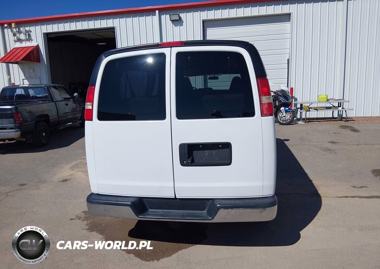 2017 Chevrolet Express 3500 Lt VIN:1GAZGPFFXH1273503 - 16