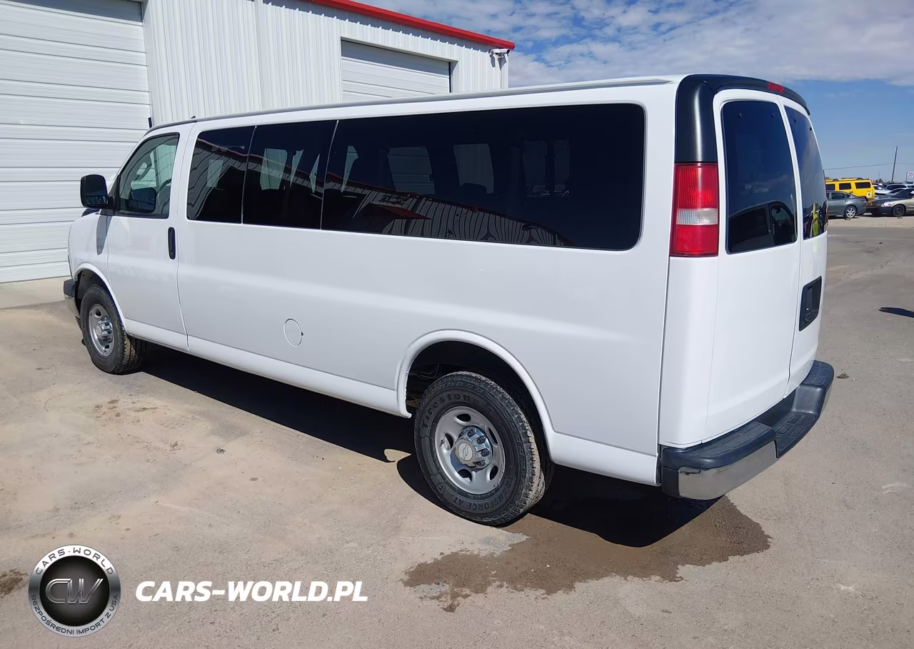 2017 Chevrolet Express 3500 Lt VIN:1GAZGPFFXH1273503 - 3