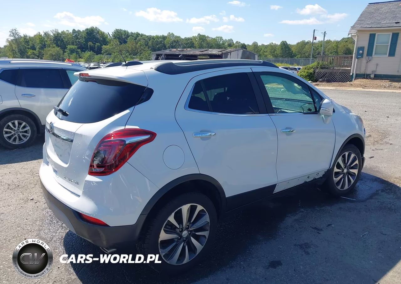 2018 Buick Encore Preferred Ii VIN:KL4CJBSB0JB695942 - 4