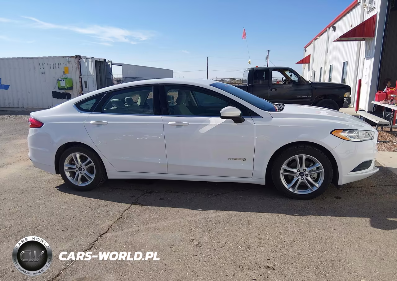 2018 Ford Fusion Hybrid S VIN:3FA6P0UU8JR278994 - 13