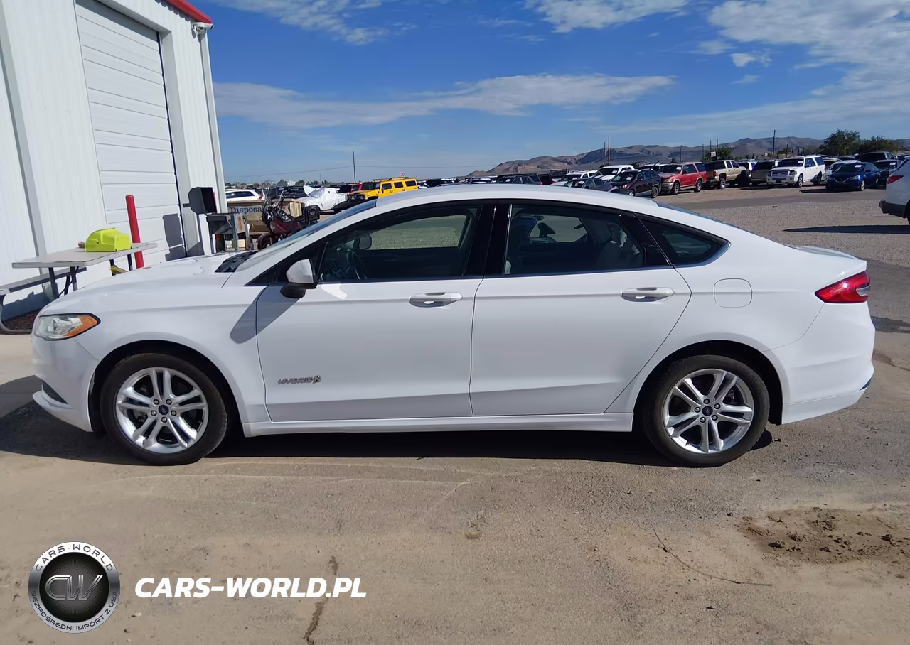 2018 Ford Fusion Hybrid S VIN:3FA6P0UU8JR278994 - 14