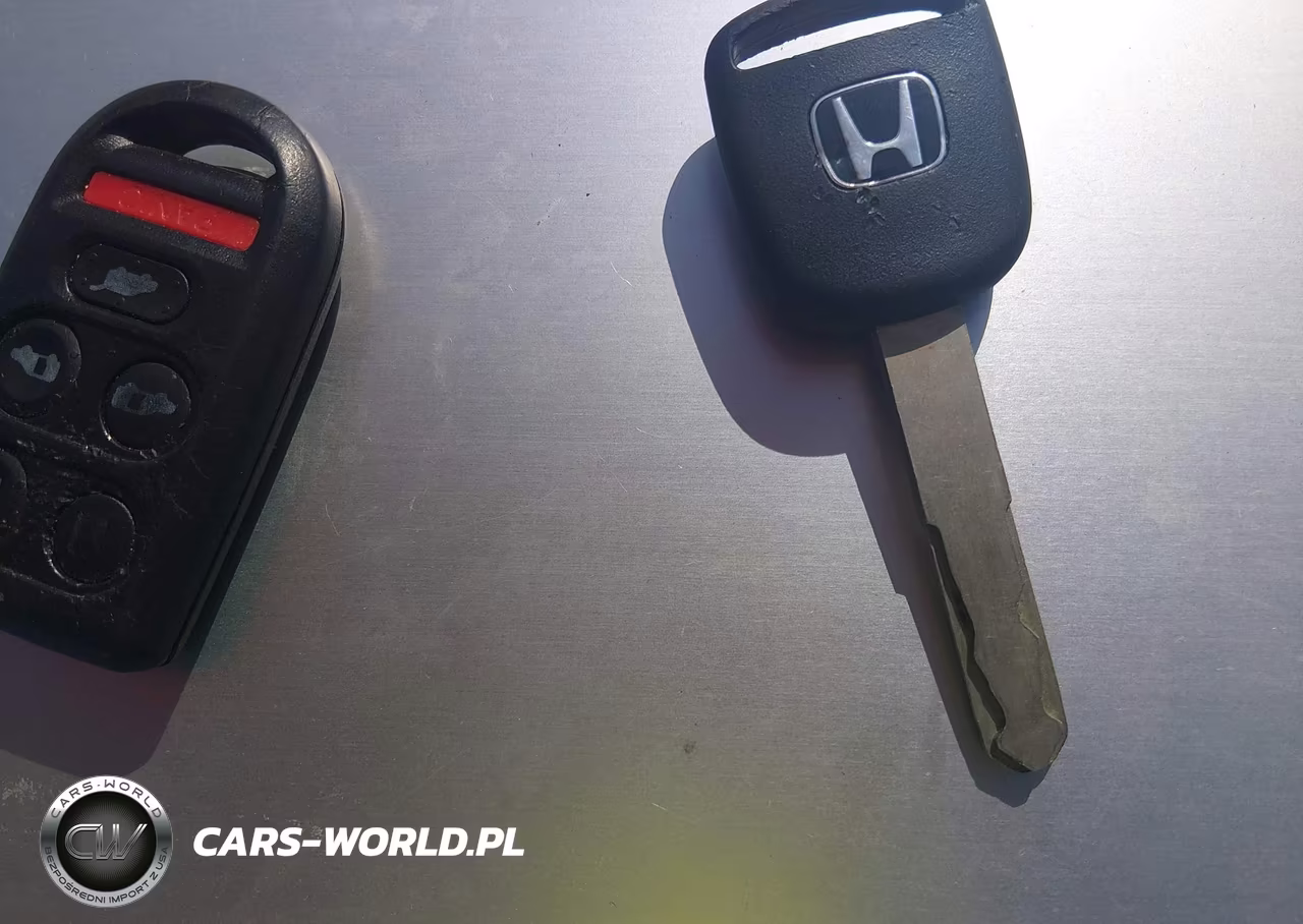 2006 Honda Odyssey Touring VIN:5FNRL38856B052017 - 11