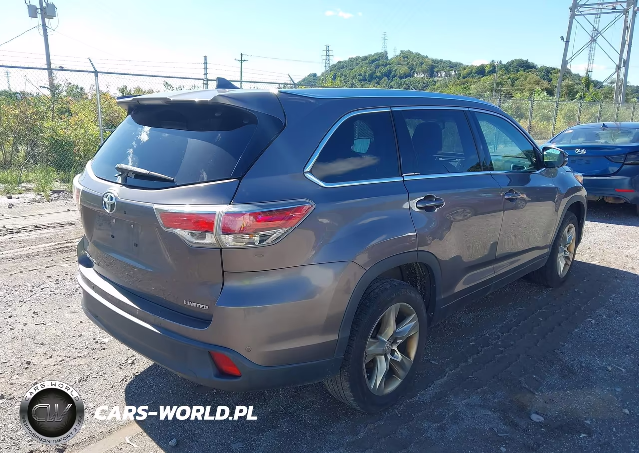 2014 Toyota Highlander Limited V6 VIN:5TDYKRFH2ES020334 - 4