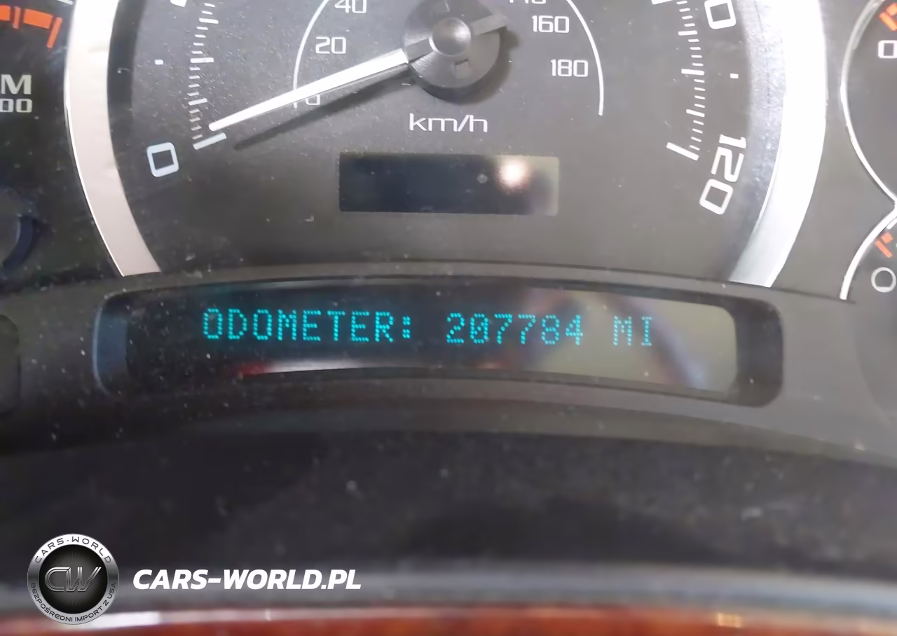 2005 Cadillac Escalade Standard VIN:1GYEK63N35R138168 - 7