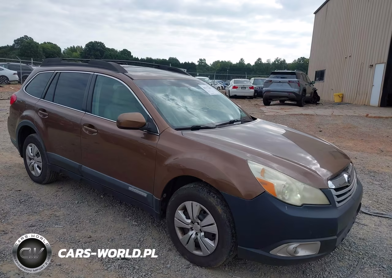 2011 Subaru Outback 2.5I Limited – zdjęcie 1 z 11
