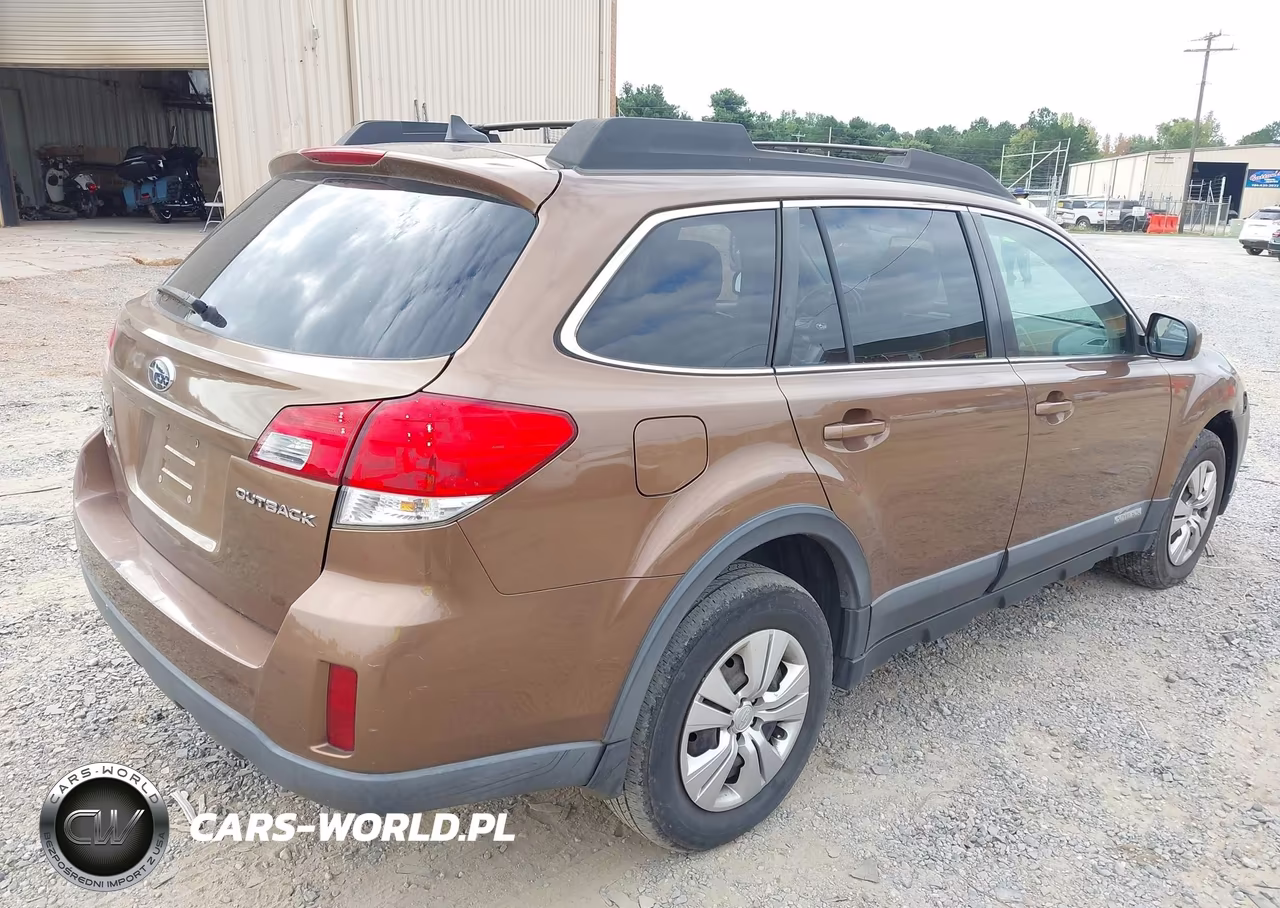 2011 Subaru Outback 2.5I Limited VIN:4S4BRBLC6B3317374 - 4