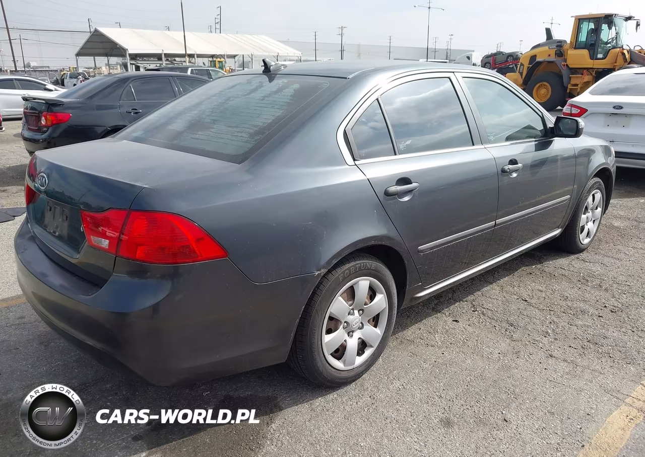 2010 Kia Optima Lx VIN:KNAGG4A80A5449816 - 4