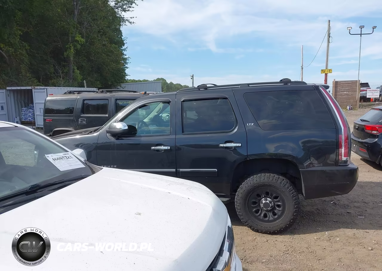 2013 Chevrolet Tahoe Ltz VIN:1GNSKCE04DR232171 - 14