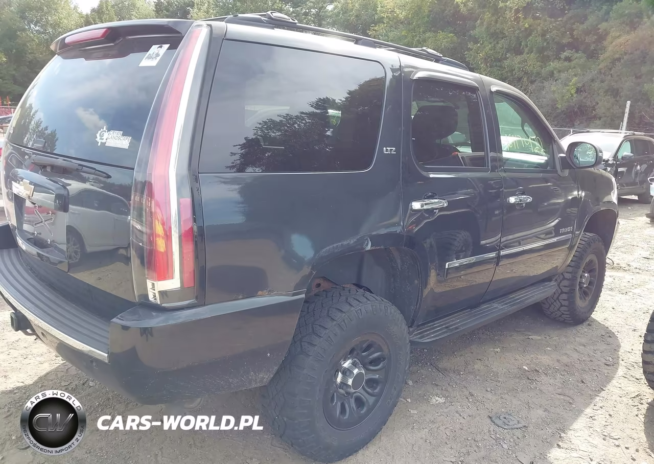 2013 Chevrolet Tahoe Ltz VIN:1GNSKCE04DR232171 - 6