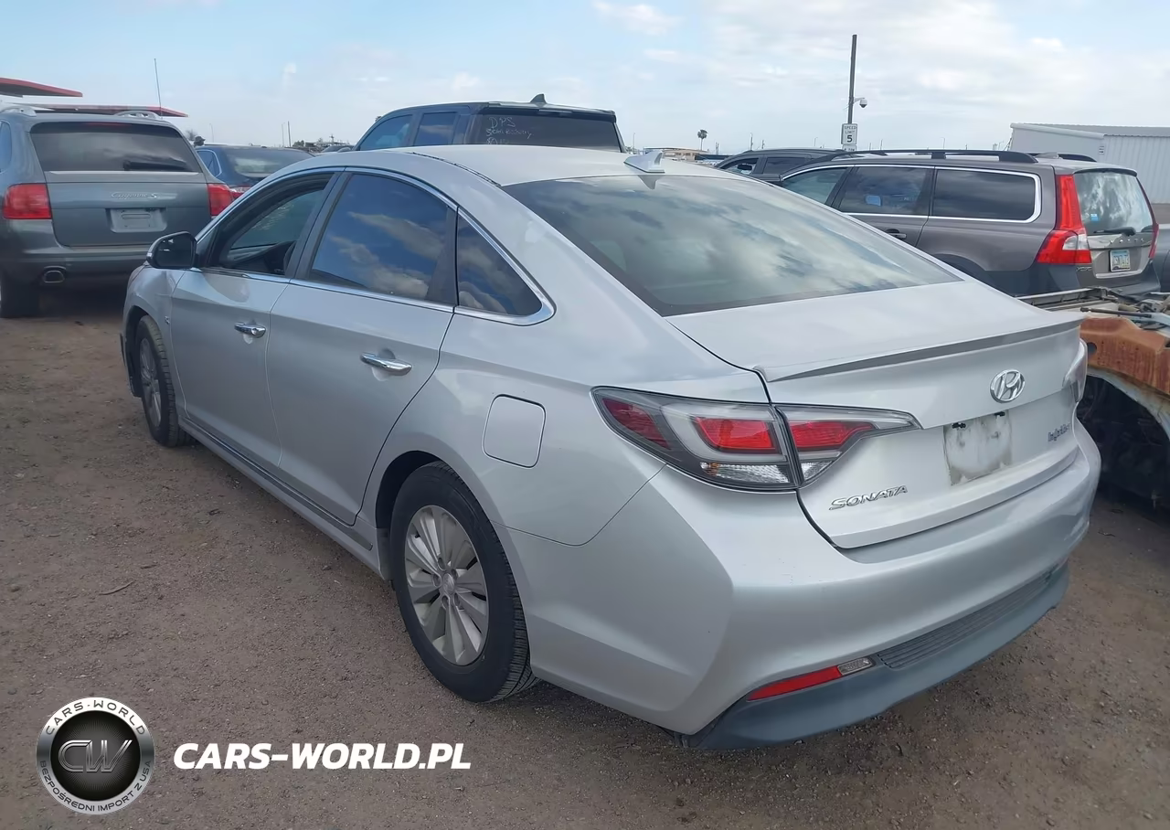 2016 Hyundai Sonata Hybrid Se VIN:KMHE24L17GA040362 - 3