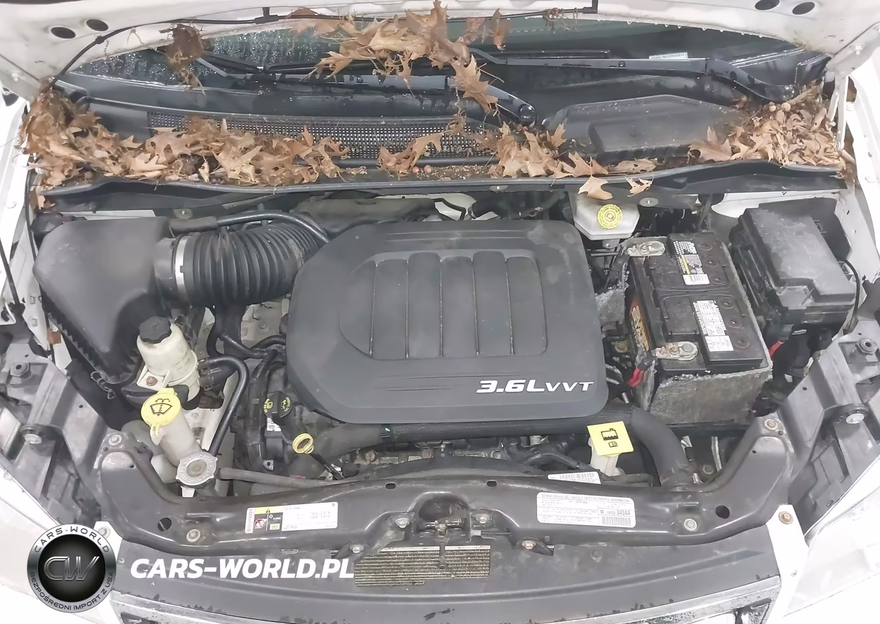 2013 Chrysler Town & Country Touring VIN:2C4RC1BG5DR565614 - 10