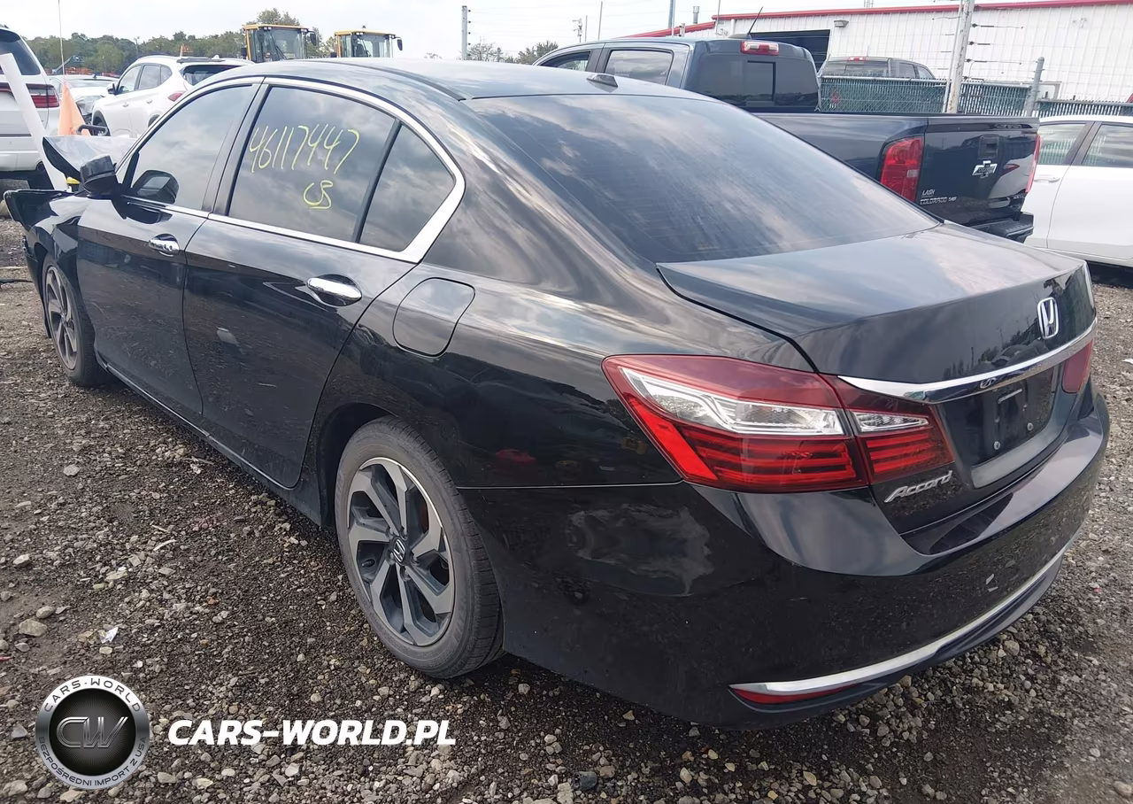 2017 Honda Accord Ex-L VIN:1HGCR2F82HA190516 - 3