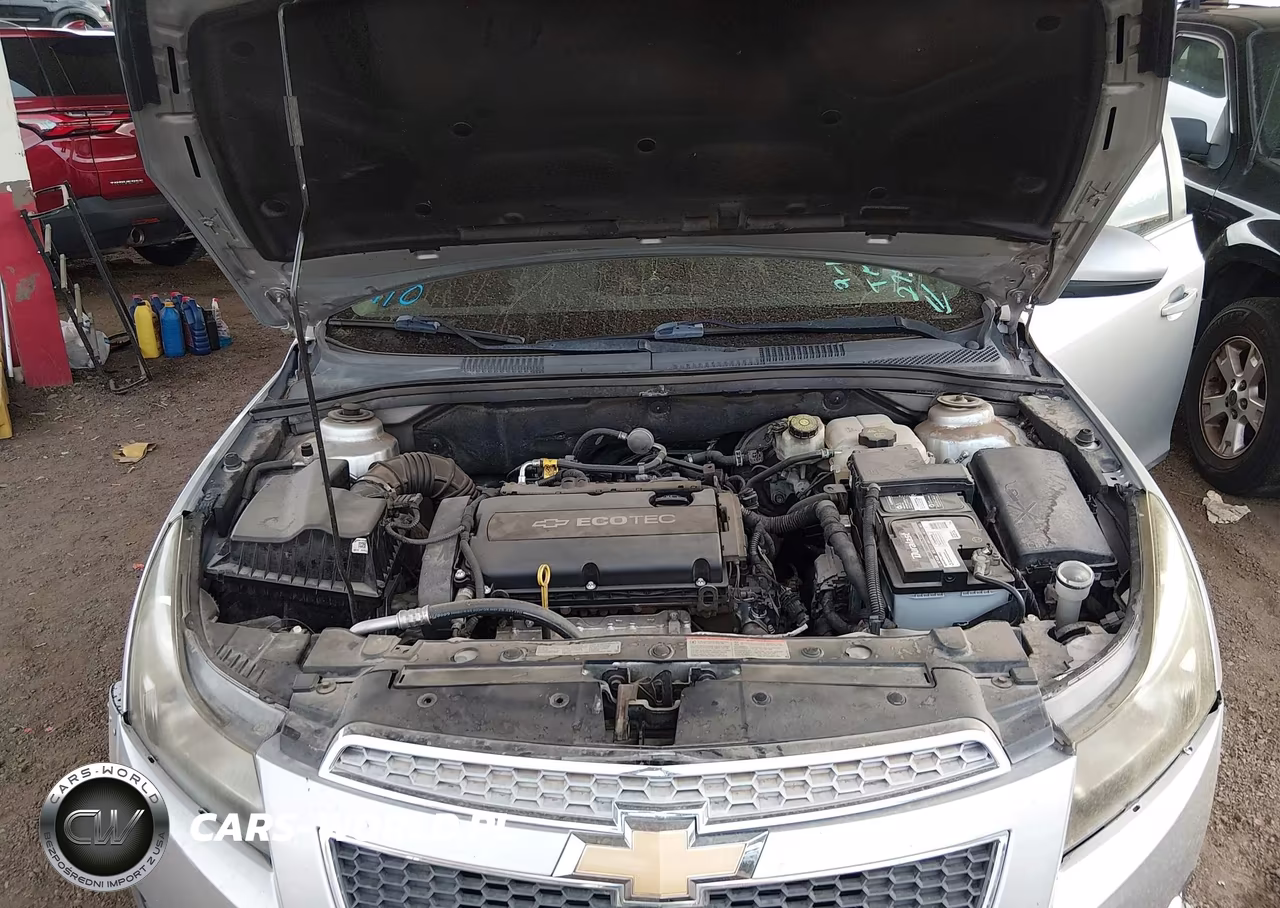 2014 Chevrolet Cruze Ls Auto VIN:1G1PA5SHXE7275538 - 10