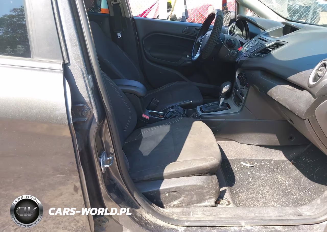 2018 Ford Fiesta Se VIN:3FADP4BJ5JM113201 - 5