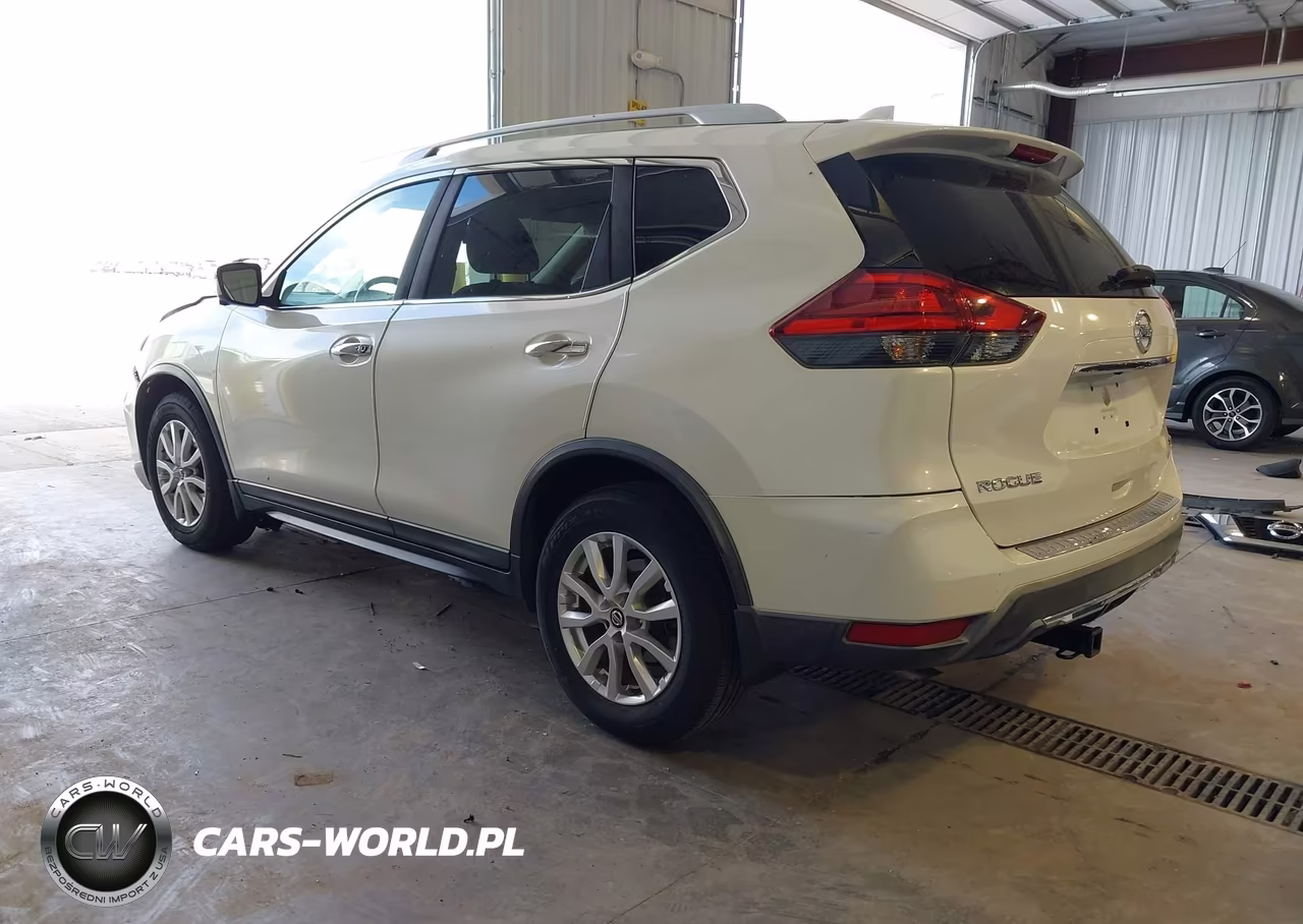 2017 Nissan Rogue Sv VIN:KNMAT2MT4HP544385 - 3