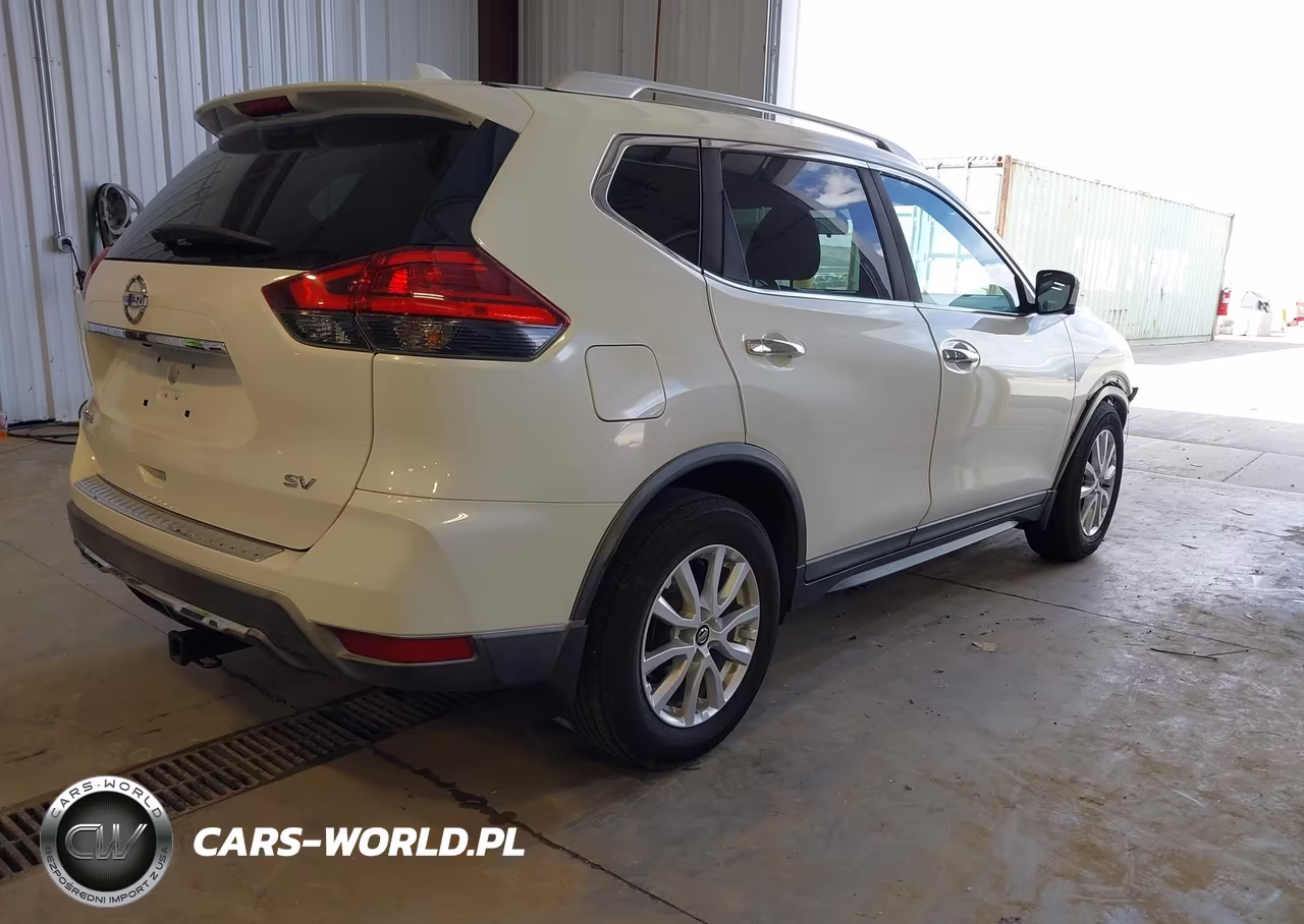 2017 Nissan Rogue Sv VIN:KNMAT2MT4HP544385 - 4