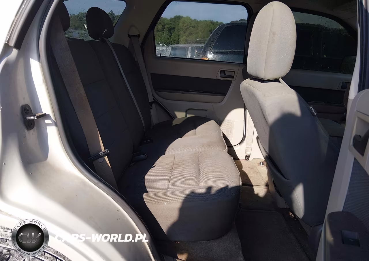 2009 Ford Escape Xlt VIN:1FMCU03G99KA10212 - 8