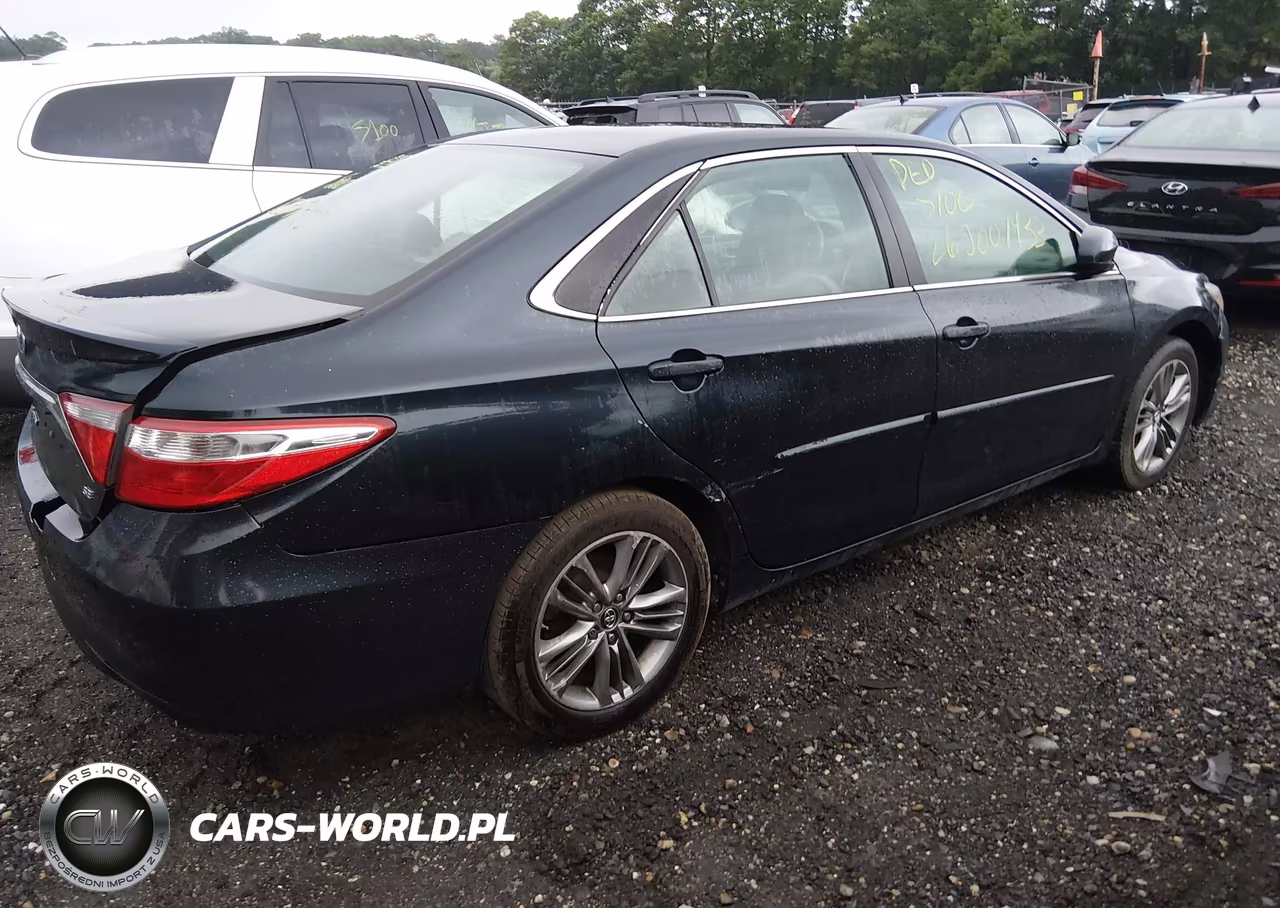 2017 Toyota Camry Se VIN:4T1BF1FK1HU323088 - 4