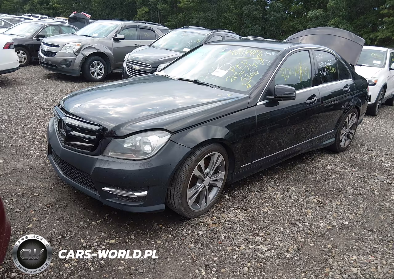2013 Mercedes-Benz C 300 Sport 4Matic VIN:WDDGF8AB5DR278010 - 2