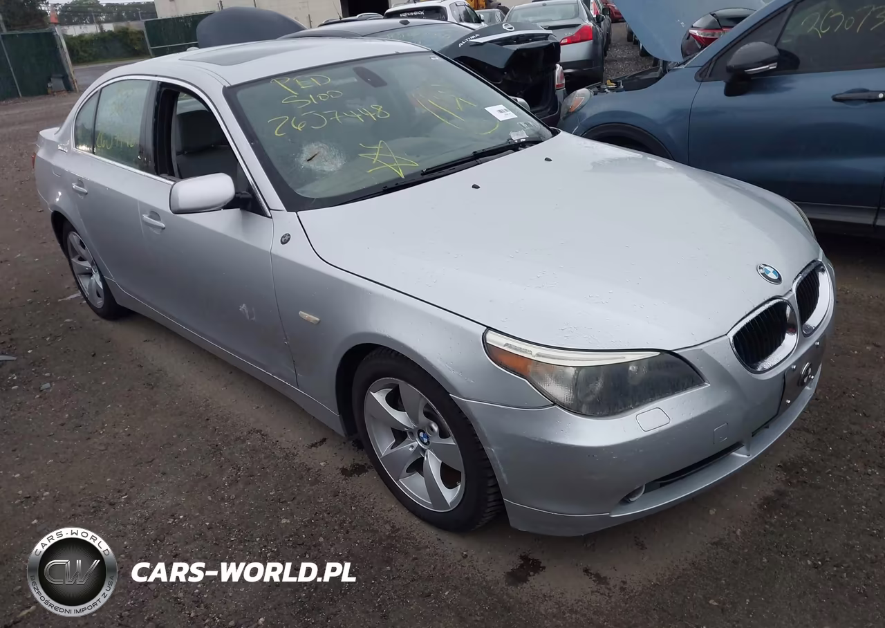 2004 BMW 530I