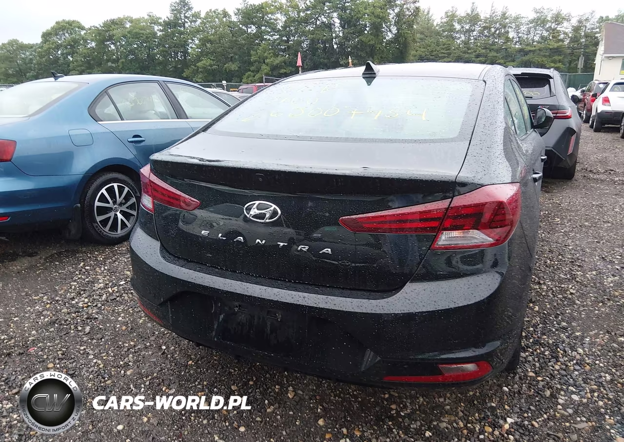2020 Hyundai Elantra Value Edition VIN:5NPD84LF5LH617323 - 15