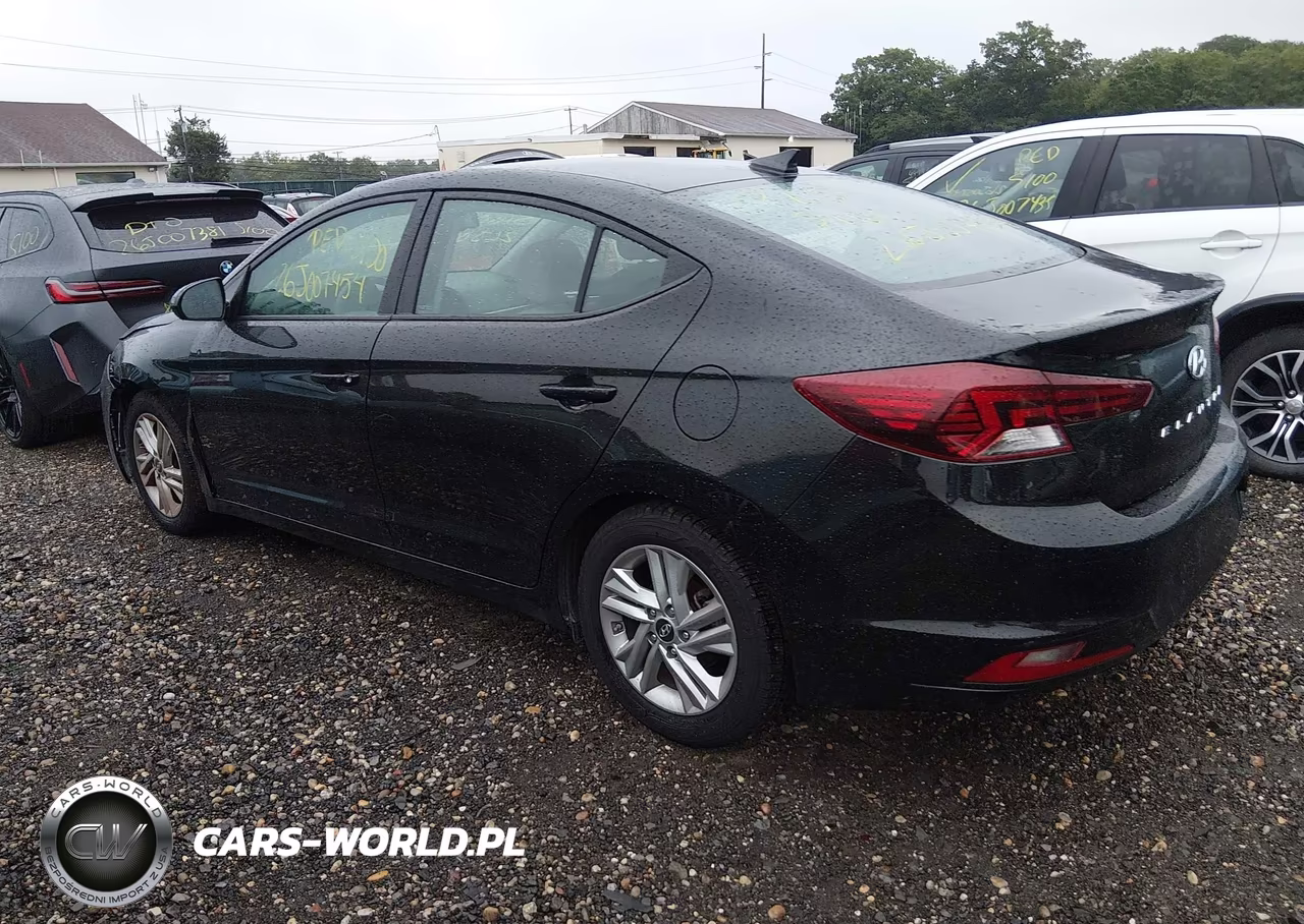 2020 Hyundai Elantra Value Edition VIN:5NPD84LF5LH617323 - 3