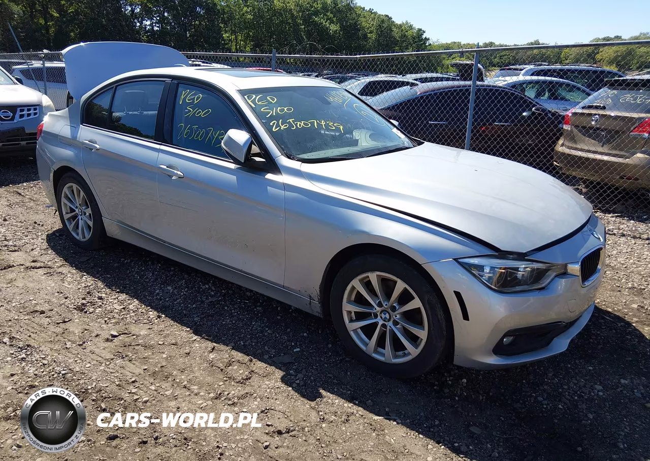 2018 BMW 320I xDrive – zdjęcie 1 z 16