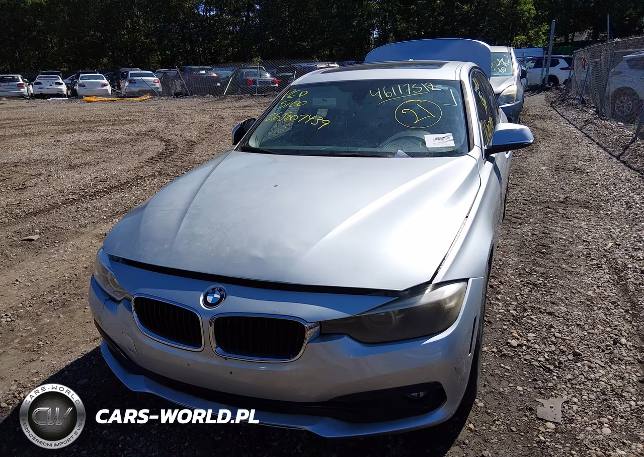 2018 BMW 320I xDrive VIN:WBA8E5G50JNU46329 - 11